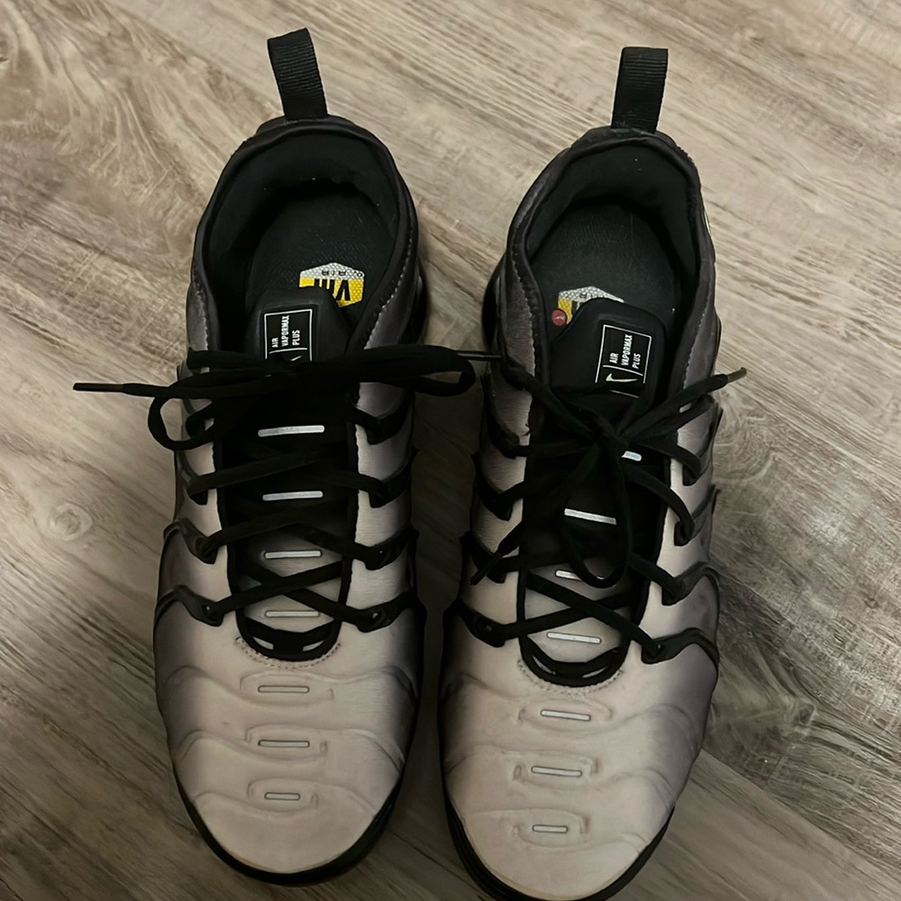 Nike vapor max sneakers